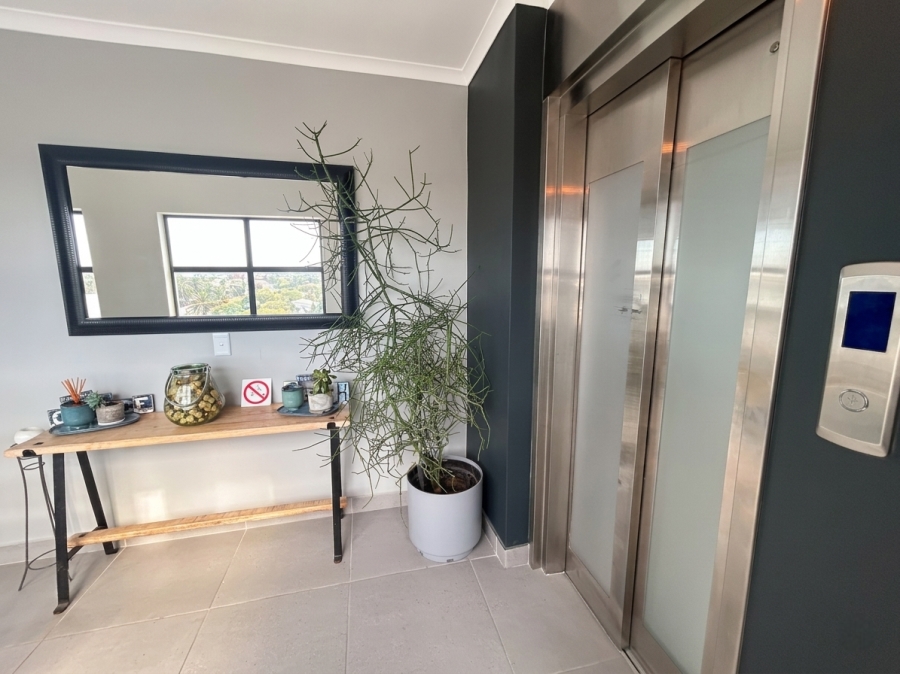 2 Bedroom Property for Sale in Table View Western Cape